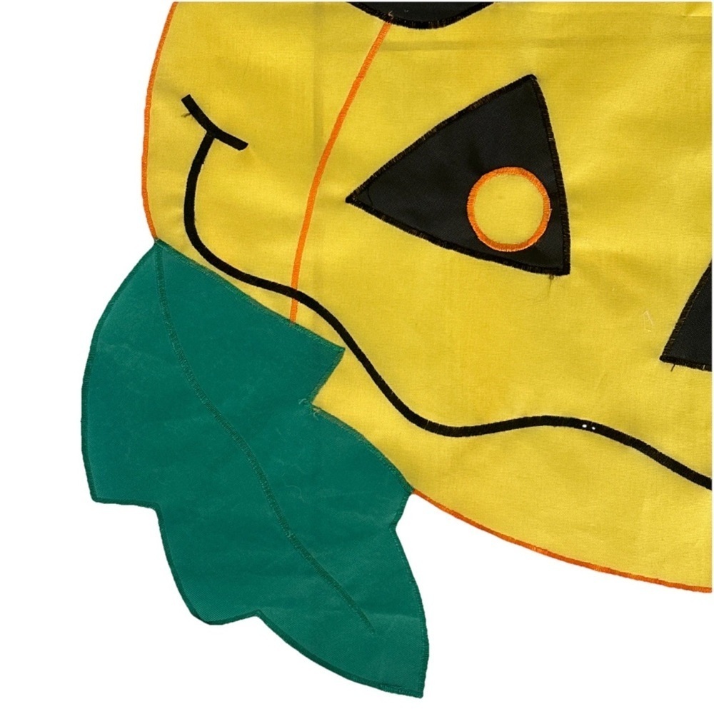 Vintage Halloween Black Cat Flag Garden Cute Inside pumpkin 28x42” Die Cut - Picture 4 of 8